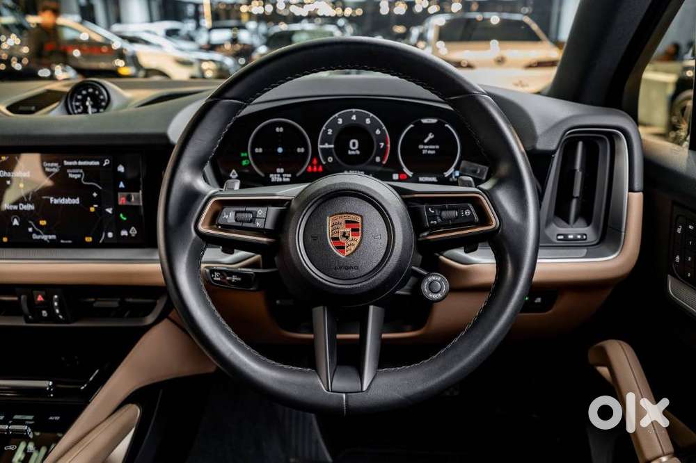 Porsche Cayenne V6 Tiptronic, 2023, Petrol