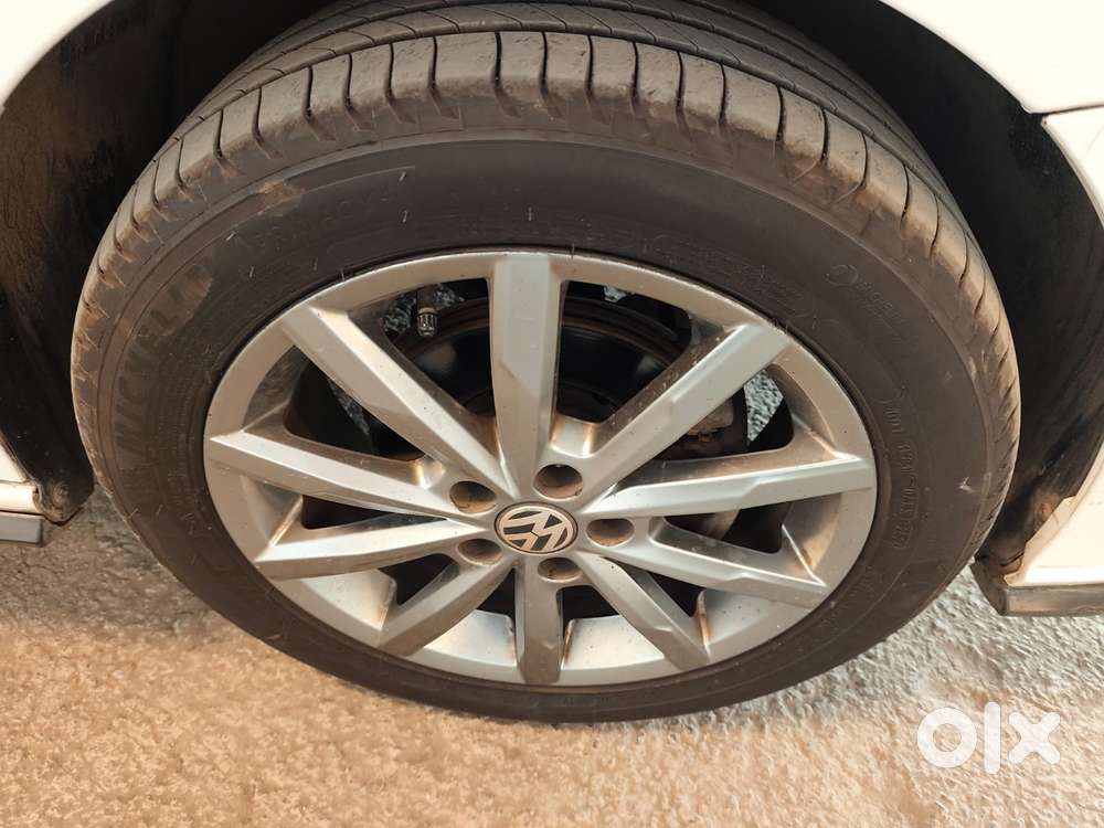 Volkswagen Vento 1.2 Tsi Highline Plus At, 2022, Petrol