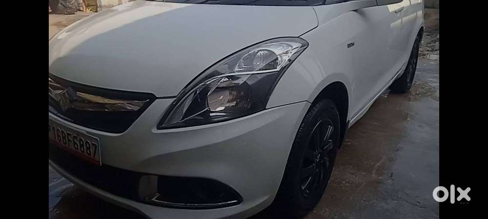 Button Start, Company Fitted Alloy Wheel