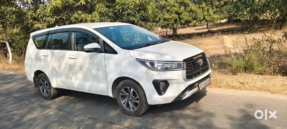Toyota Innova Crysta 2021 Diesel 935300 Km Driven