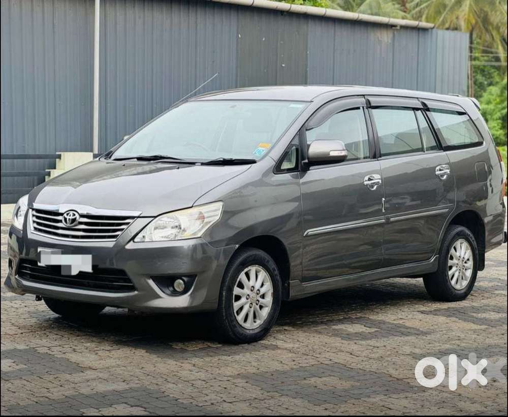 Toyota Innova 2.5 V 7 Str, 2012, Diesel