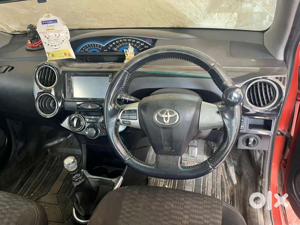 Toyota Etios Cross 2015 Diesel Well Maintained