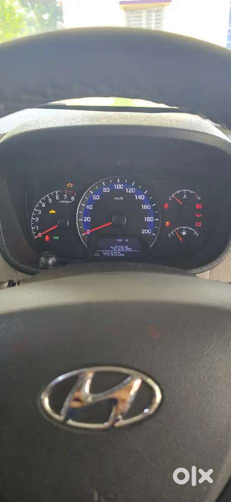 Hyundai Xcent Vtvt S 2018 Petrol Well Maintained