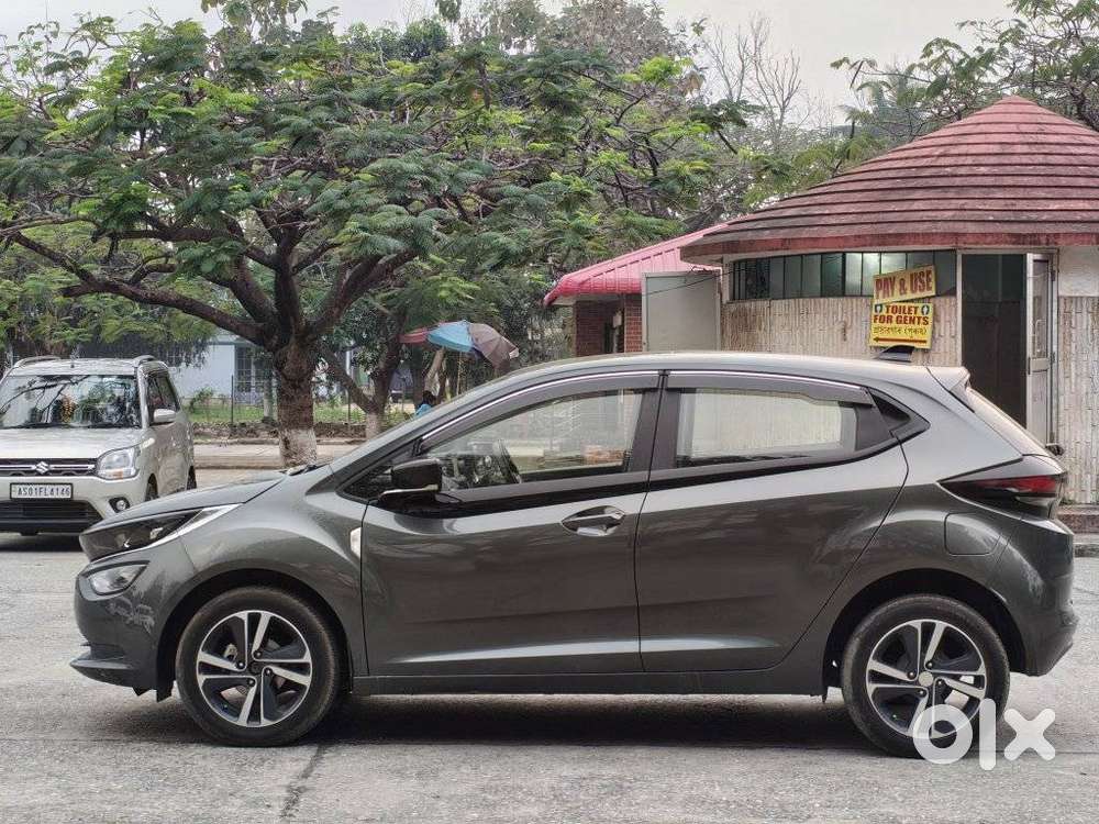 Tata Altroz Xz Plus (o) (s), 2023, Petrol