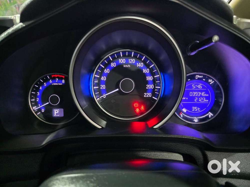 Honda Jazz V Cvt, 2018, Petrol