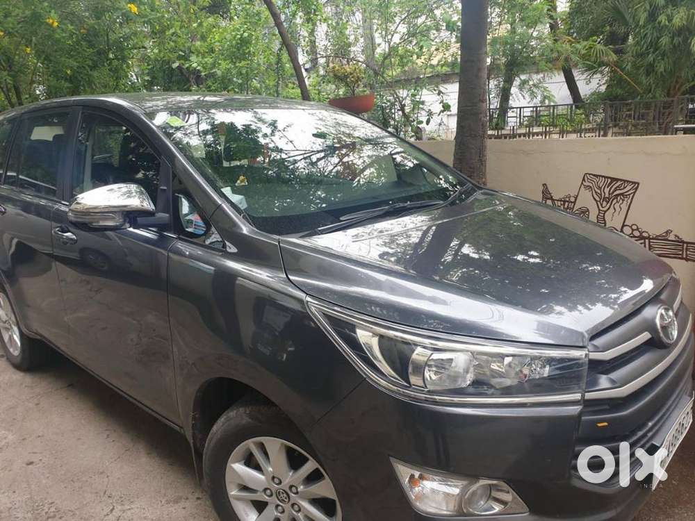 Toyota Innova Crysta