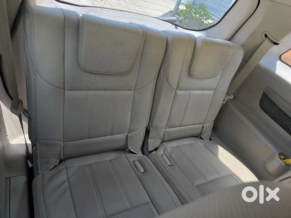 Mahindra Xuv500 2017 Diesel 30000 Km Driven