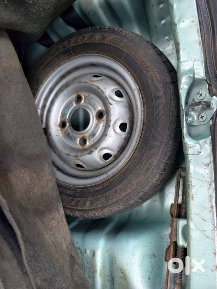 Maruti Suzuki 800 Std Mpfi, 2003, Petrol