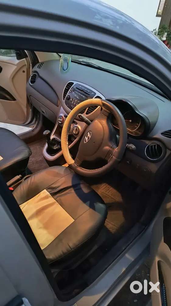 I 10 Sports, Petrol+cng,2015 Running 85000) Km