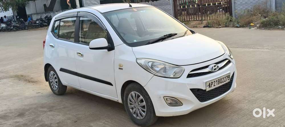 Hyundai I10 1.2 Kappa Sportz, 2016, Petrol