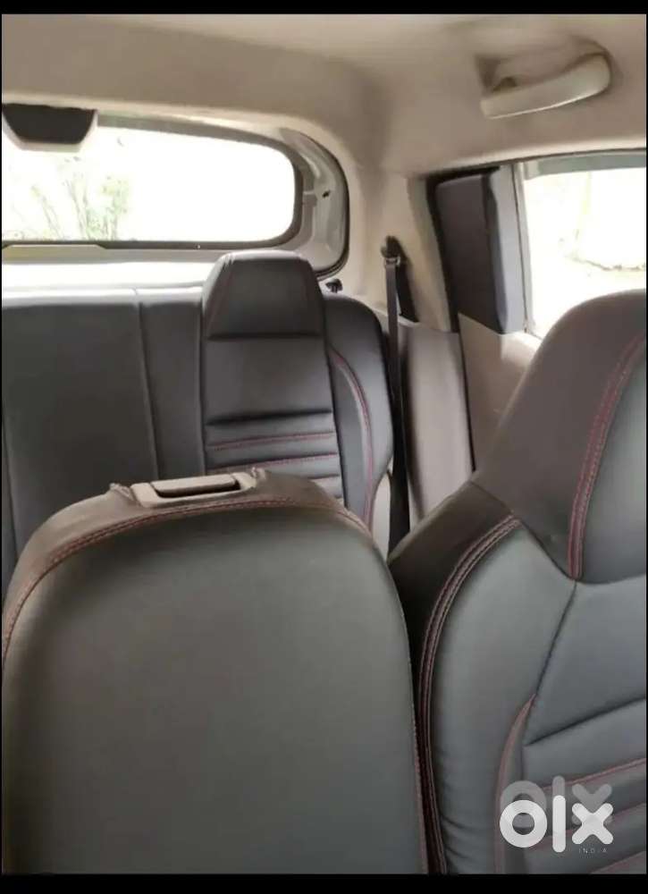 Mahindra Kuv 100 2016 Petrol 48000 Km Driven