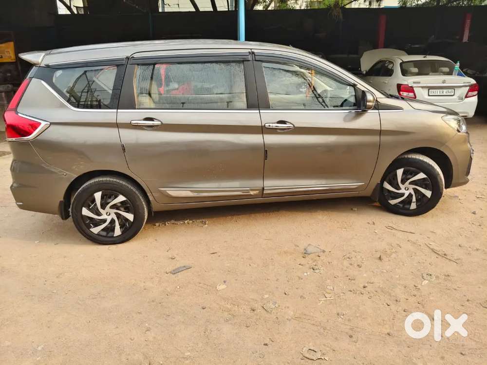 Maruti Suzuki Ertiga 2022 Cng & Hybrids 720000 Km Driven