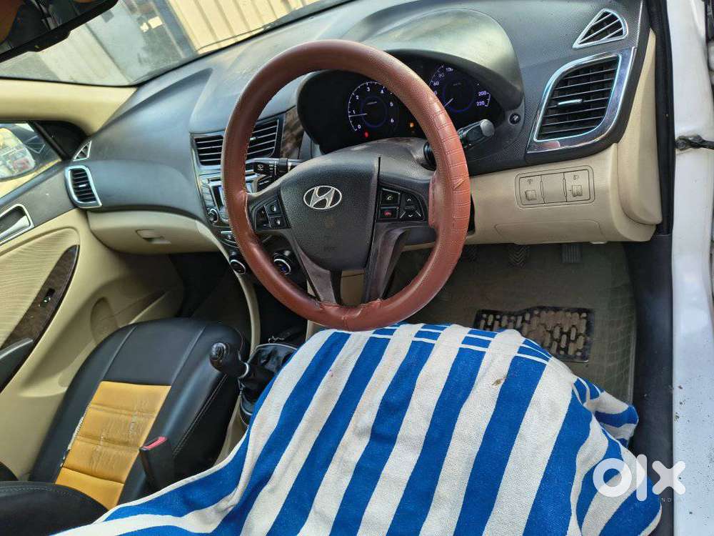 Hyundai Verna 2011-2014 1.6 Sx Crdi (o), 2015, Diesel
