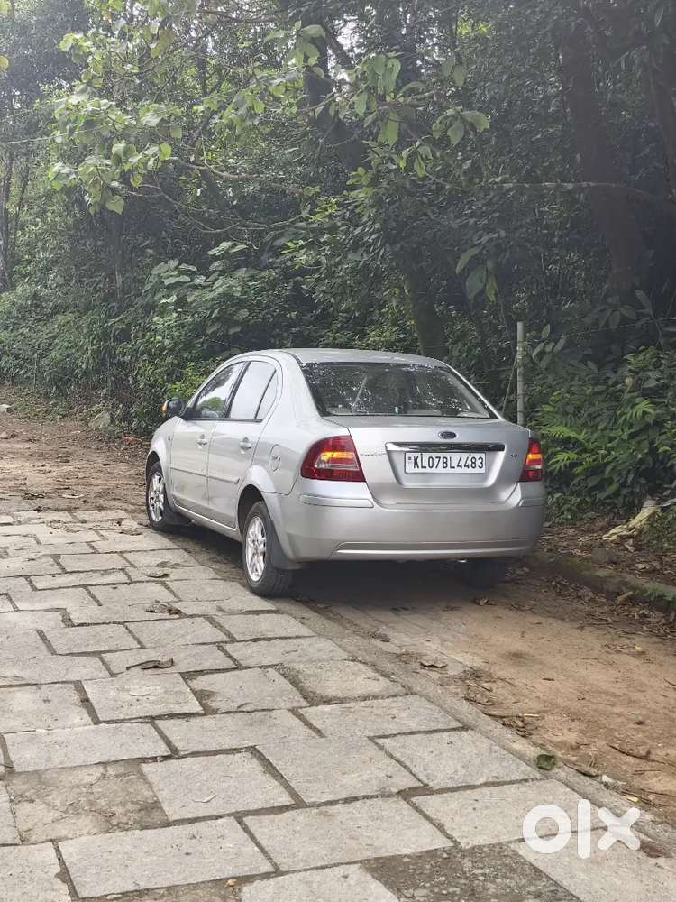 Ford Fiesta Petrol 1.6 Sxi Full Opshen Modal