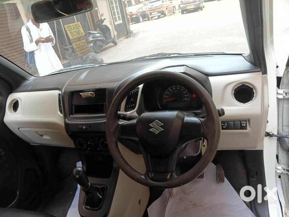 Maruti Suzuki Wagon R Lxi 1.0, 2022, Petrol
