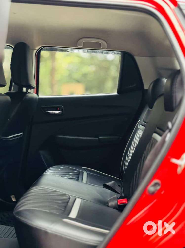 Maruti Suzuki Swift 1.2 Vxi (o), 2023, Petrol