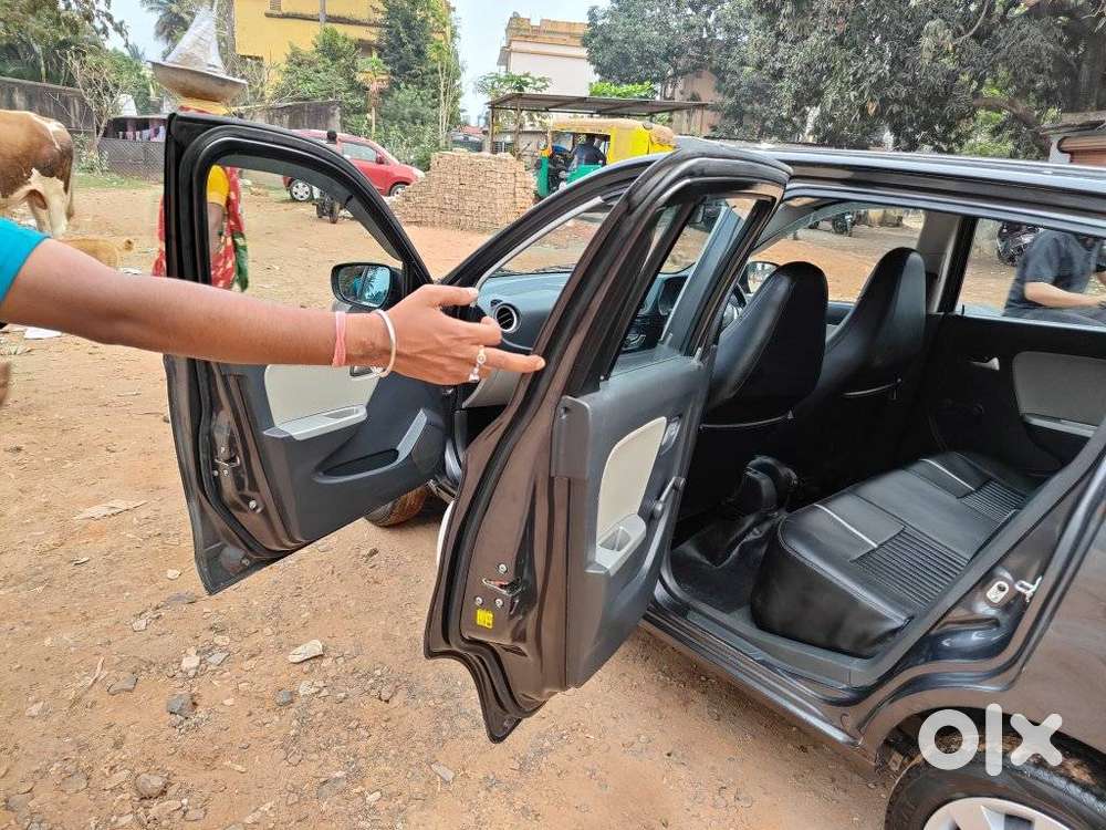 Maruti Suzuki Alto K10 Vxi Amt Optional, 2017, Petrol