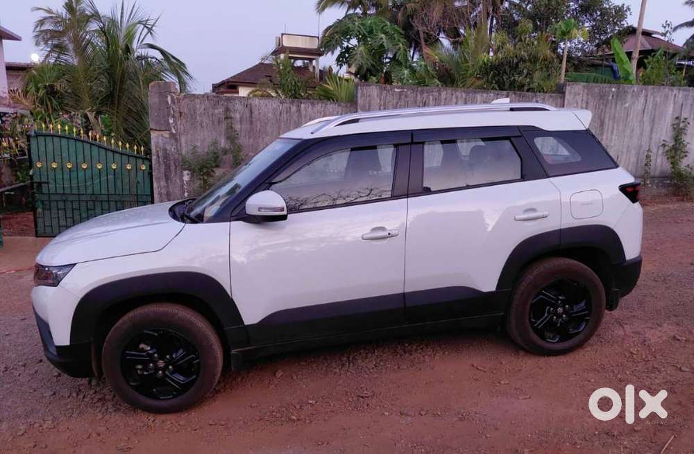 Maruti Suzuki Brezza 2024 (nov) Petrol 11900 Km Driven