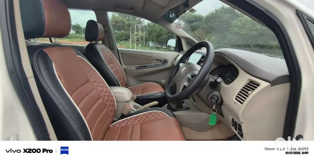 Toyota Innova Diesel 2012