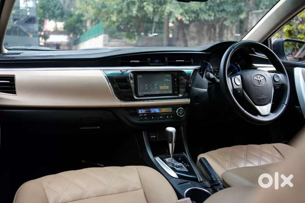 Toyota Corolla Altis 1.8 G, 2015, Petrol