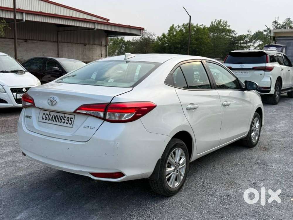 Toyota Yaris Vx Cvt, 2018, Petrol