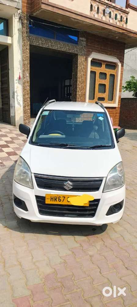 Hr 67 Number Model 2018cng+ Petrol(company Fited Cng)1st Ownr Alloy