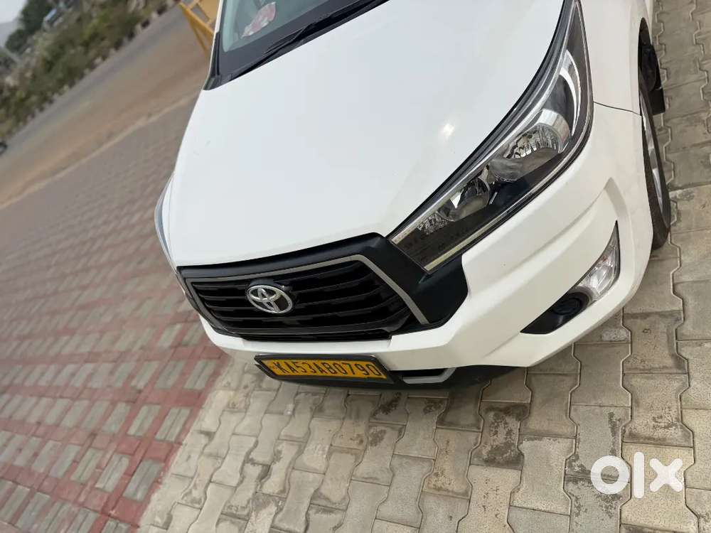 Toyota Innova Crysta 2023