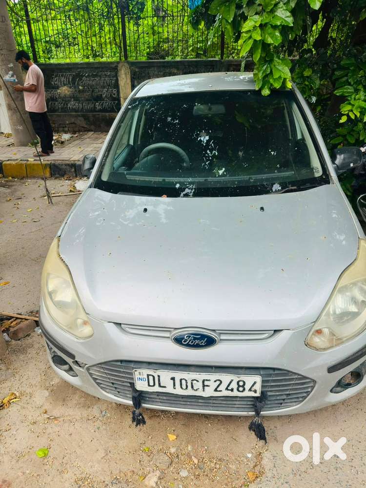 Ford Figo 2013 Petrol 155000 Km Driven