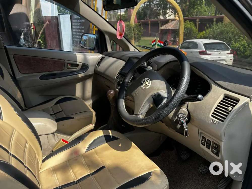 Toyota Innova 2013 Diesel Well Maintained Family Used Car