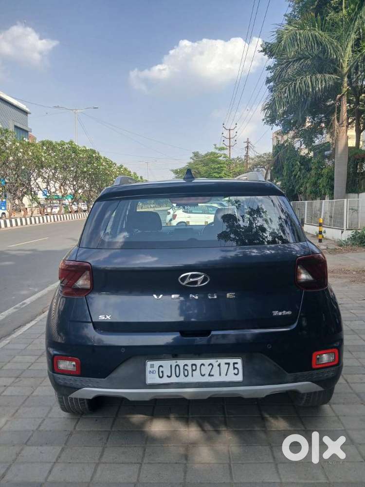 Hyundai Venue 1.0 Sx Turbo Dct, 2020, Petrol