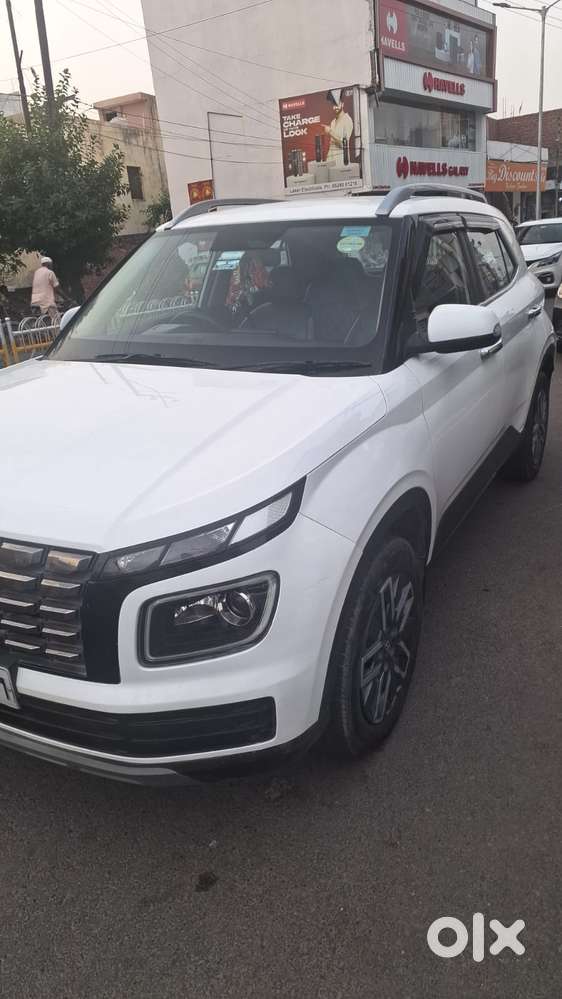 Hyundai Venue S Plus Mt 1.2 Kappa, 2022, Diesel