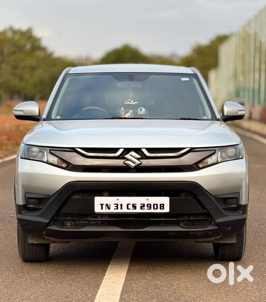 Maruti Suzuki Brezza 1.5 Lxi Smart Hybrid, 2023, Petrol