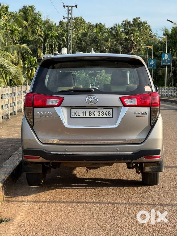 Toyota Innova Crysta 2018 Km Driven