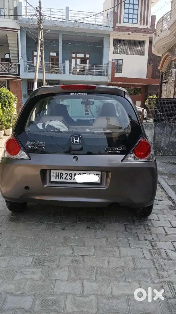 Honda Brio 2012 Petrol Well Maintained