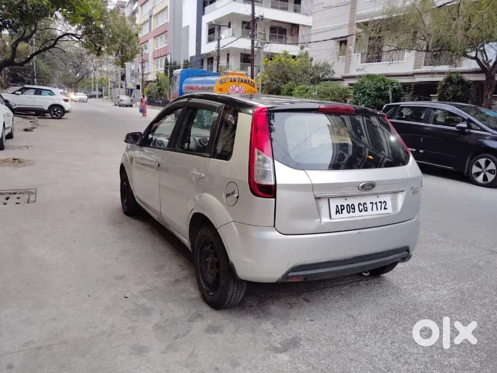 Ford Figo Diesel Zxi 2011
