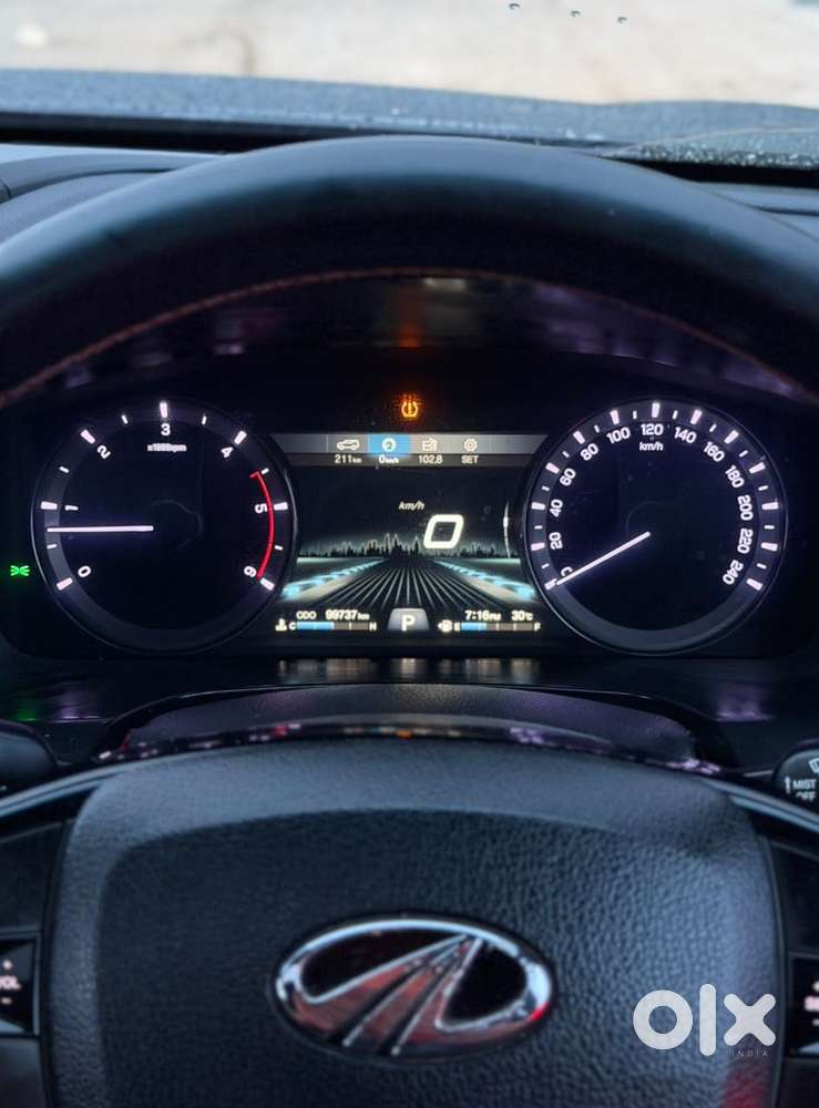 Mahindra Alturas G4 4wd At, 2019, Diesel