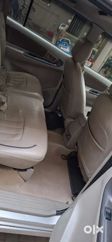 Toyota Innova 2012 Model Diesel Car
