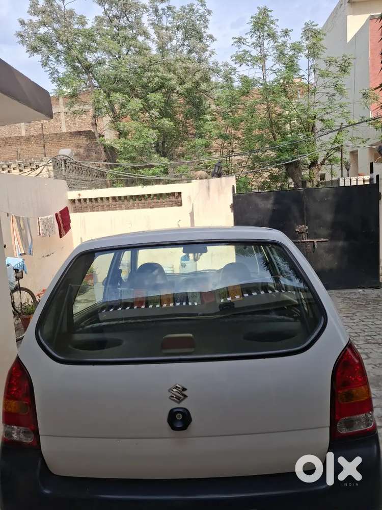 White Color Alto Available With Good Condition