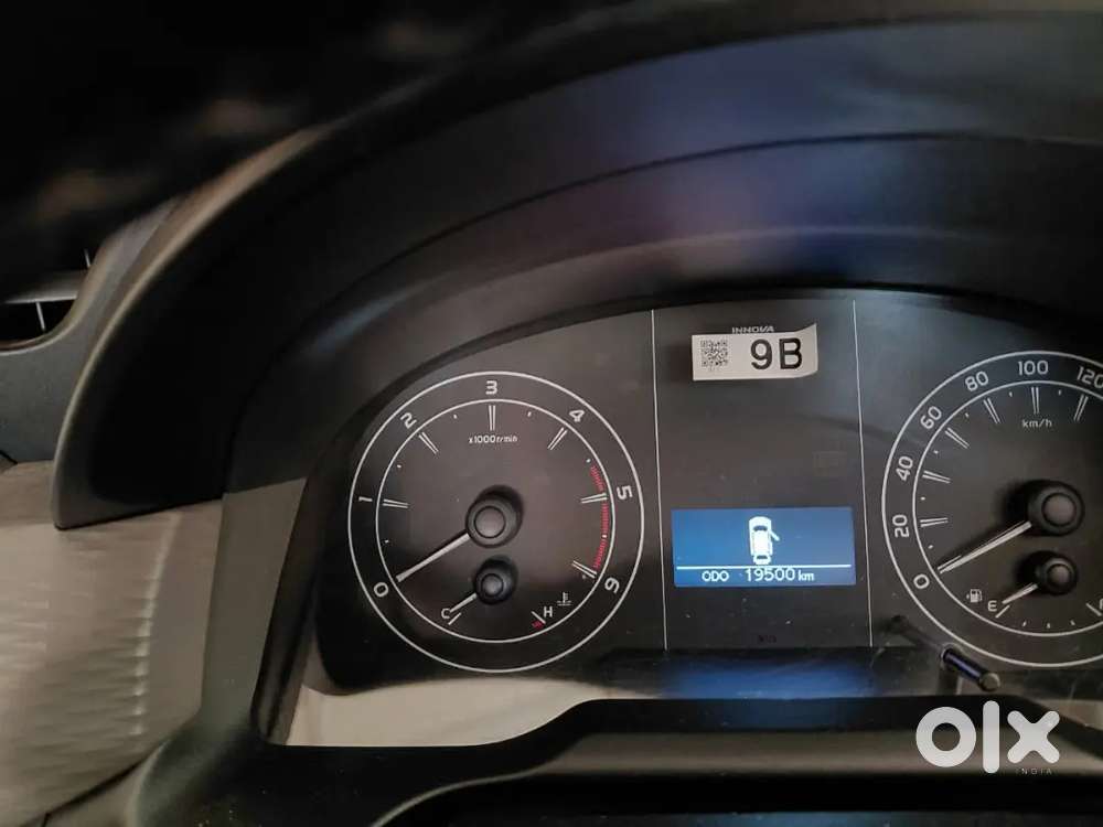 Toyota Innova Crysta 2023 Diesel 20000 Km Driven