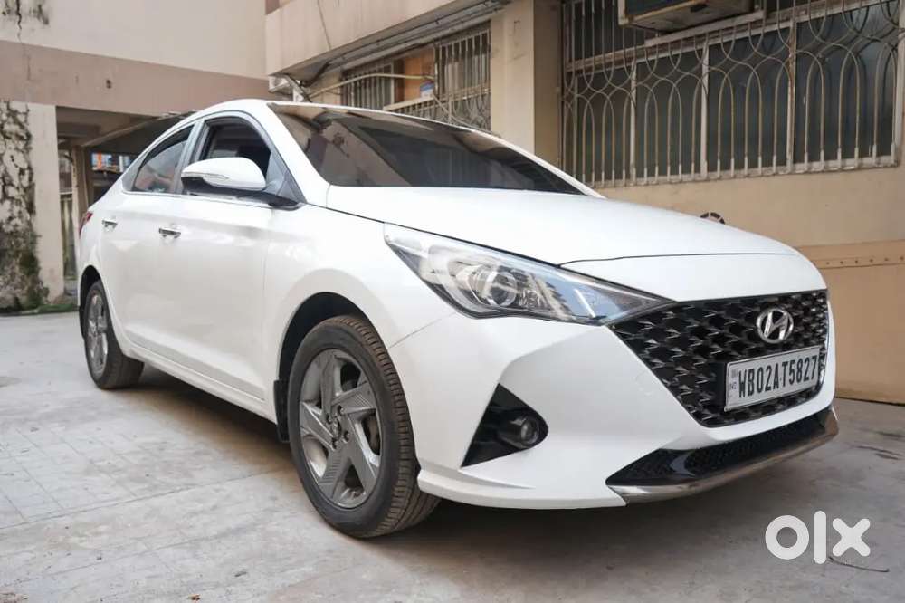 Hyundai Verna 2023 Petrol 23000 Km Driven
