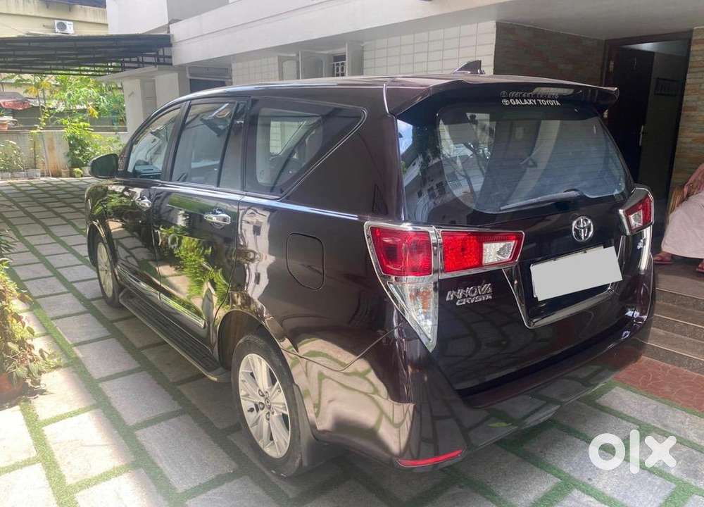 Toyota Innova Crysta 2018