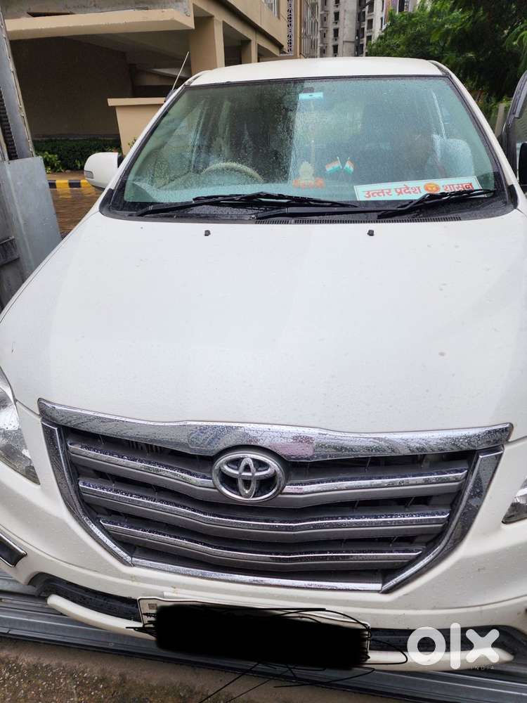 2013 Innova Zx Top Model First Owner