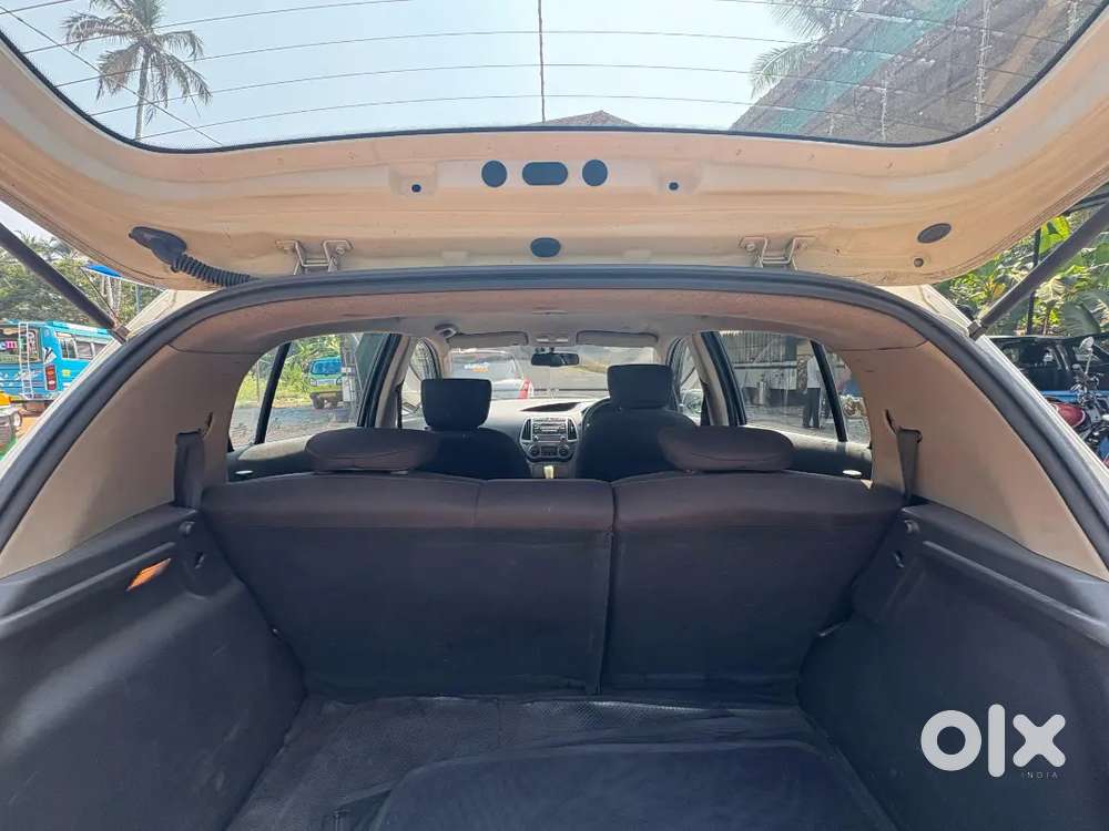 Hyundai I20 Diesel Manual 2012