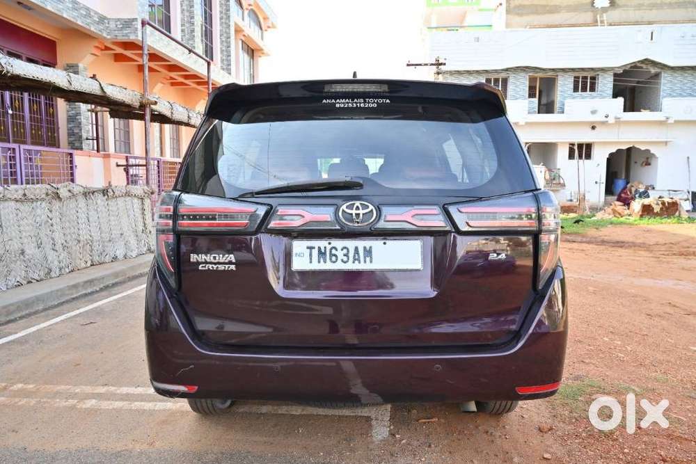 Toyota Innova Crysta 2.4 V, 2016, Diesel