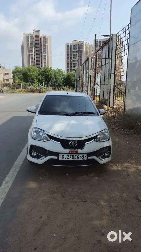 Toyota Etios 1.5 V 2017