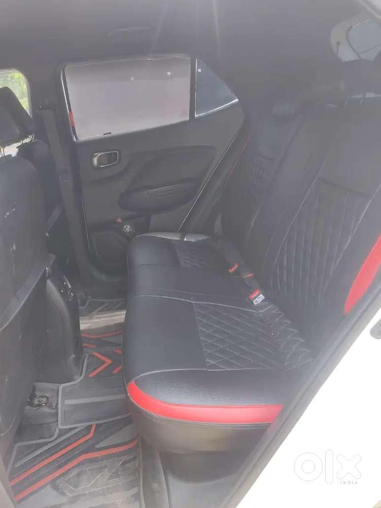 Hyundai Venue Petrol Knight 2024 Edition