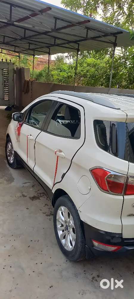 Car Was Very  Full Excellent Condition
 कार बिल्कुल फुल कंडीशन में है