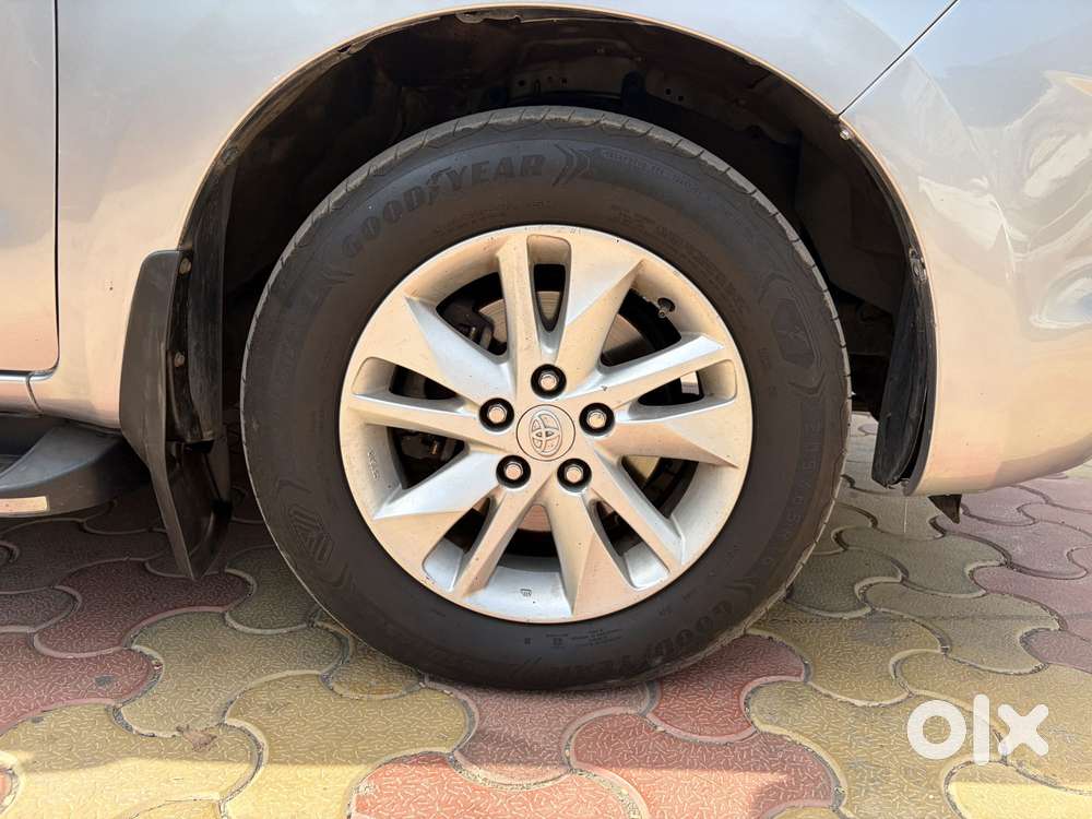 Toyota Innova Crysta 2.4 Gx Limited Edition 7 Str, 2020, Diesel