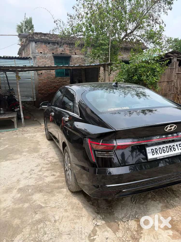 Hyundai Verna 1.5 2024