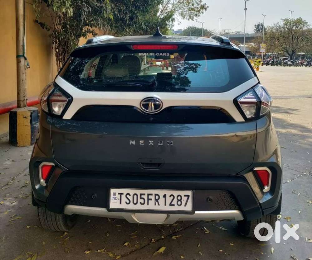 Tata Nexon 1.2 Revotron Xz Plus Dual Tone, 2023, Petrol